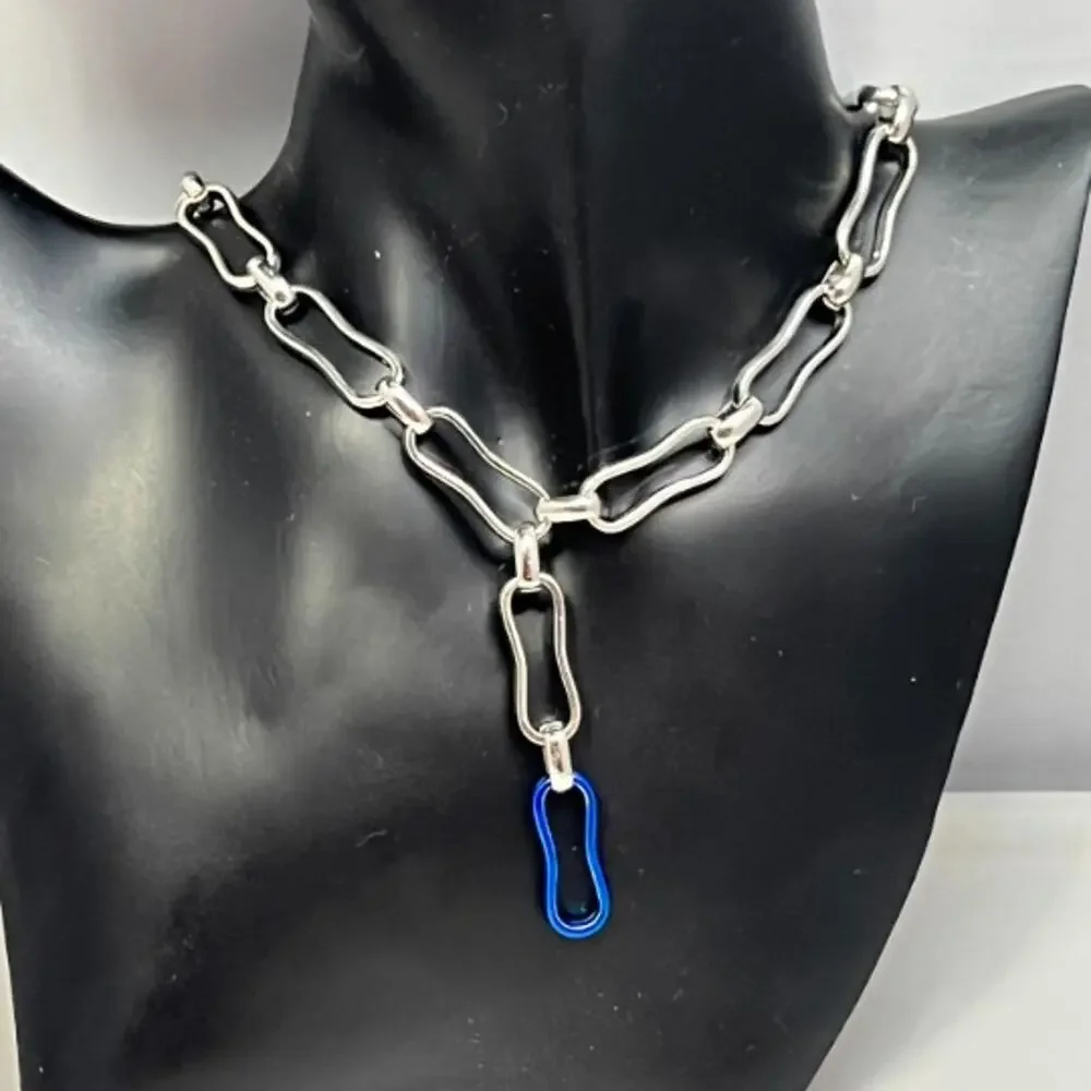 Ballet silver and blue metal link necklace